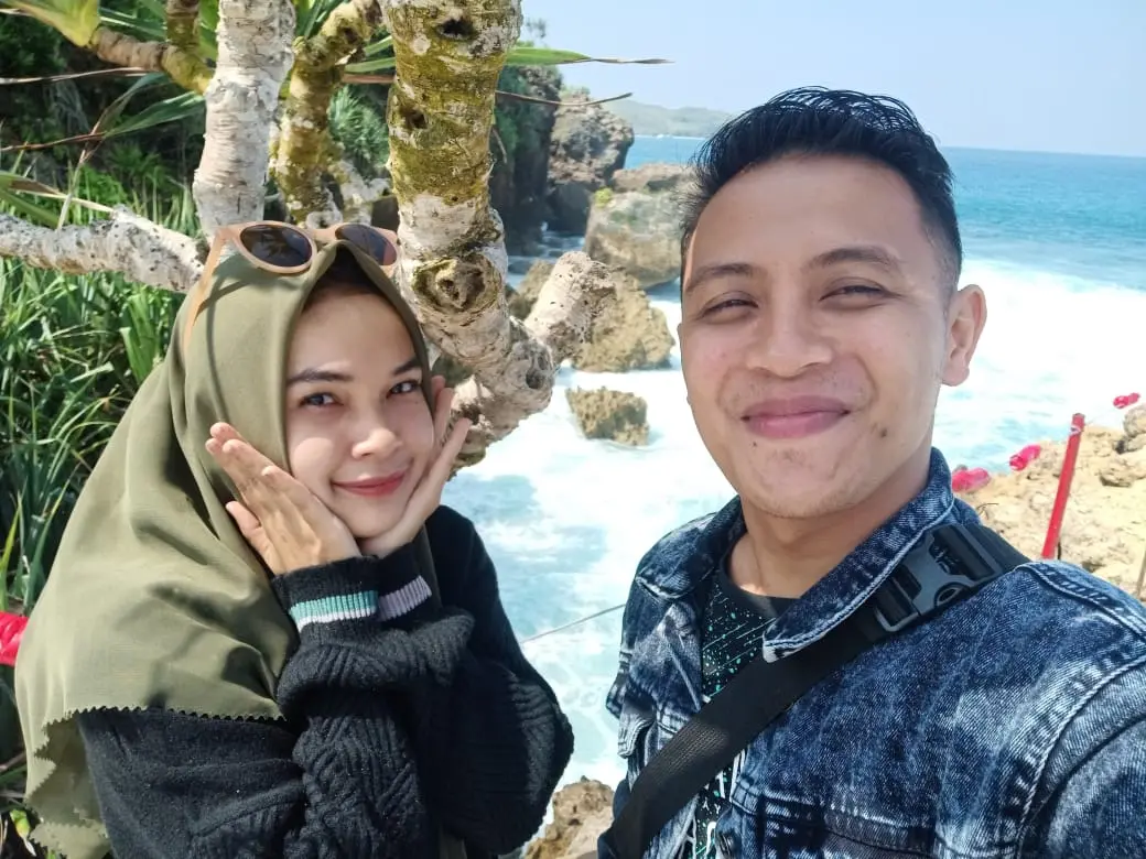 Pertama Jadian