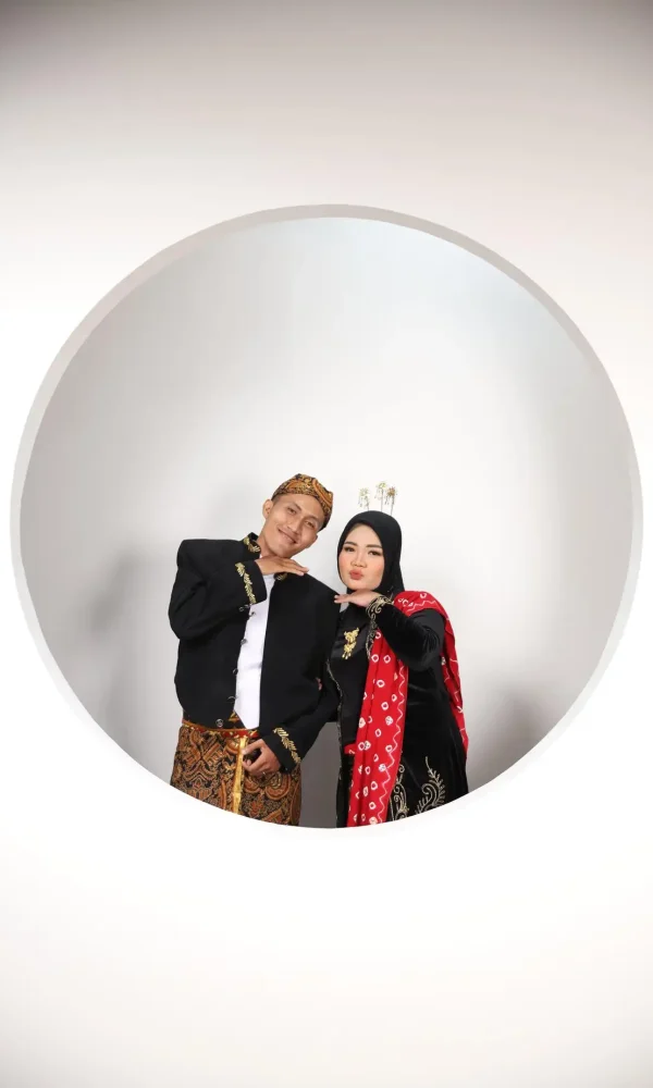 WhatsApp Image 2025-04-18 at 5.34.28 PM (2)